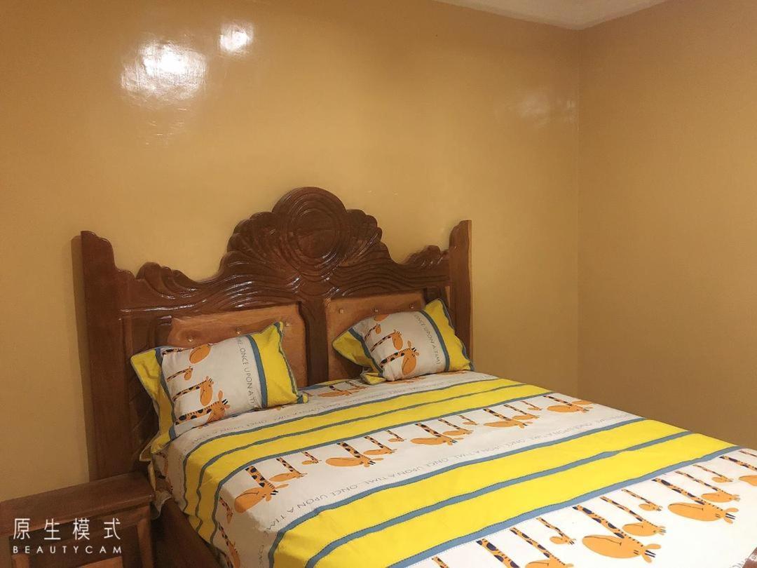 Awamuulamin Manneh Guest House Abuko المظهر الخارجي الصورة